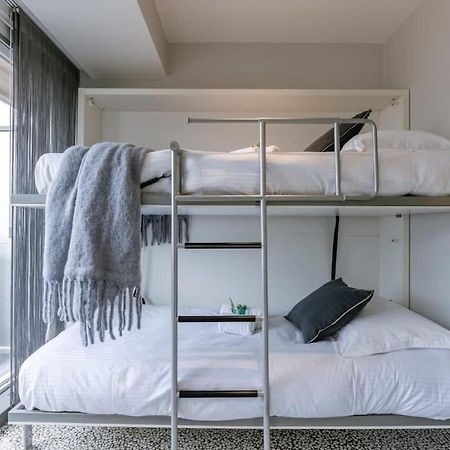 Modern Apartment In Centre Of Knokke Екстериор снимка